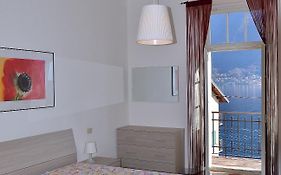 The Romantic Village House - Apartments With Lake View