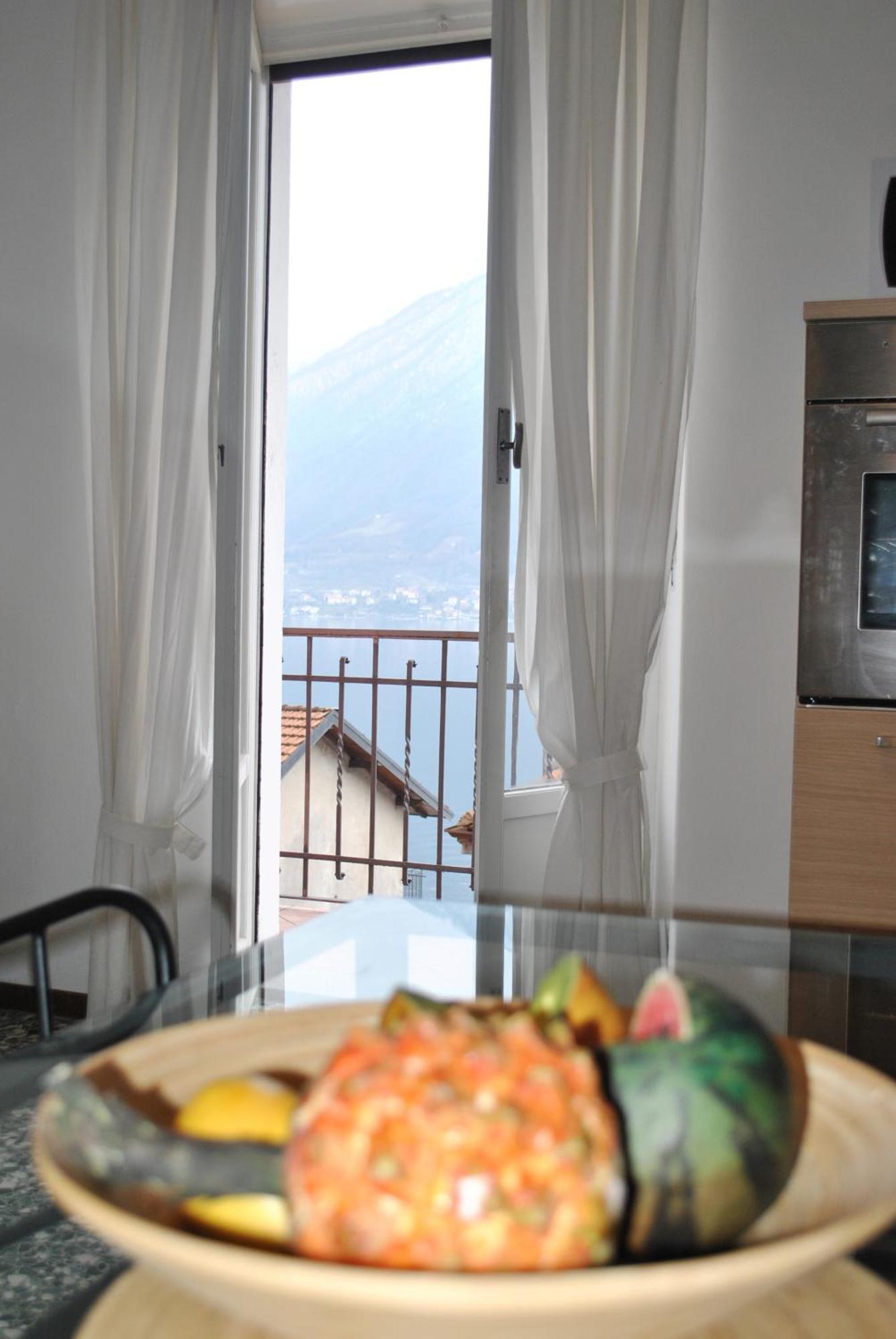 The Romantic Village House - Apartments With Lake View Colonno Esterno foto