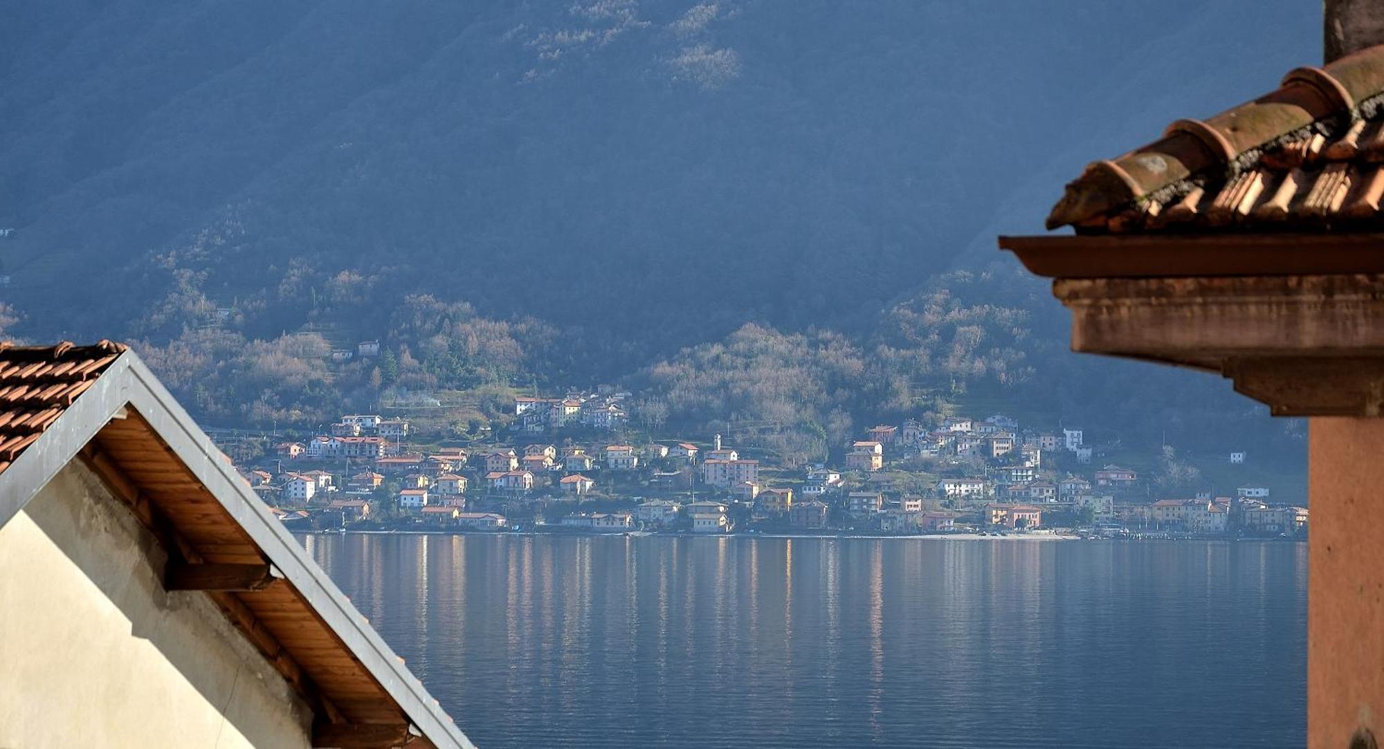 The Romantic Village House - Apartments With Lake View Colonno Esterno foto